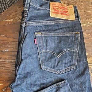 Levi's Dark Indigo Straight Jeans